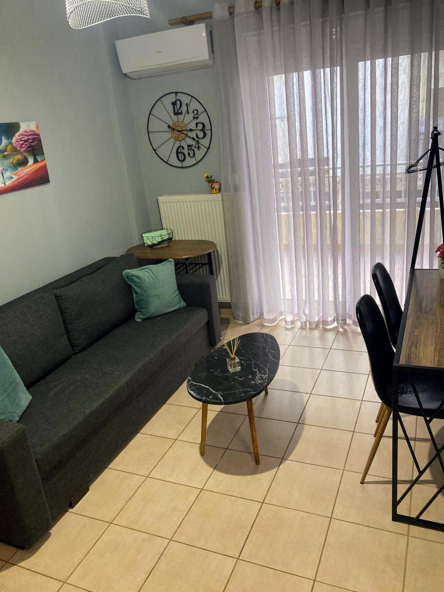 M.O.M.'S Apartment Alexandroúpolis Ngoại thất bức ảnh